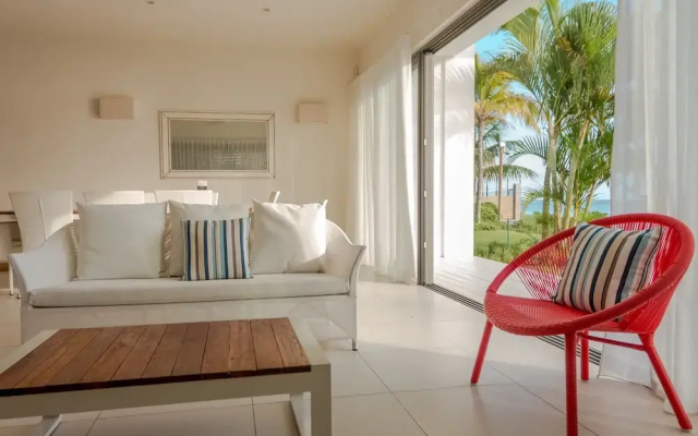 Cap Ouest by Dream Escapes