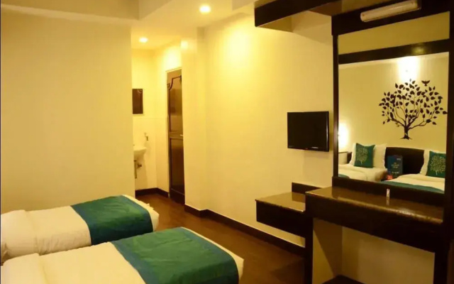 OYO 2161 Hotel Ashray
