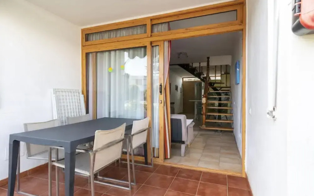 Blissful Holiday Home in Maspalomas With Swimming Pool