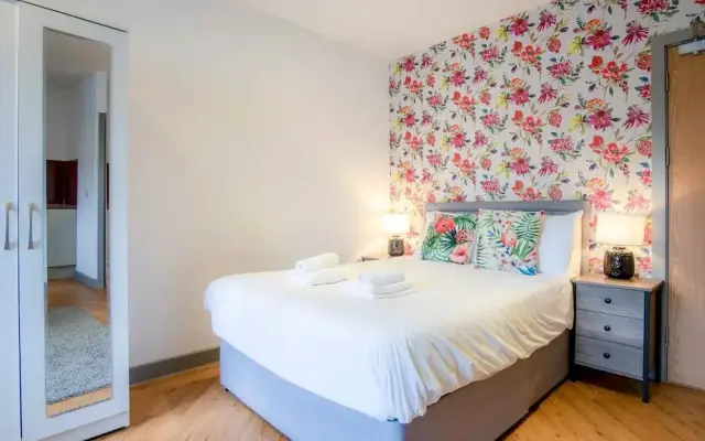 Princess Lofts 5 - 1 Bedroom Suite - Swansea