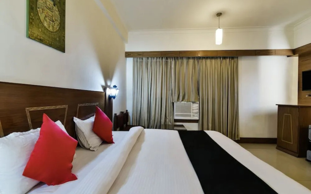 Capital O 3768 Hotel Atithi