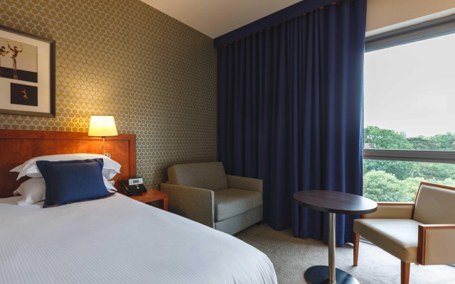 Crowne Plaza Lyon - Cité Internationale by IHG