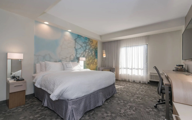 Courtyard by Marriott West Springfield