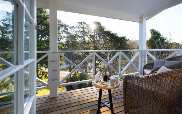 Lake Daylesford Apartment 7