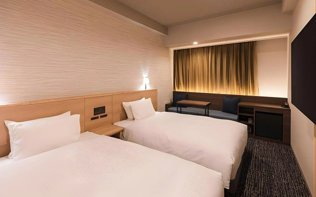 Sotetsu Grand Fresa Takadanobaba