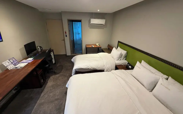 Ilsan Hotel Cleo