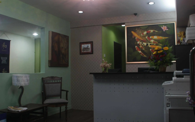 Allexsis Hotel & Cafe