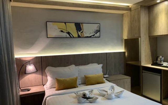 Green Suites at Bel Air Soho