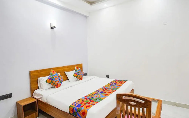FabHotel Sunrise Sector 56