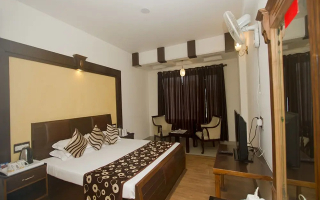 OYO 1414 Hotel Kalinga Grand