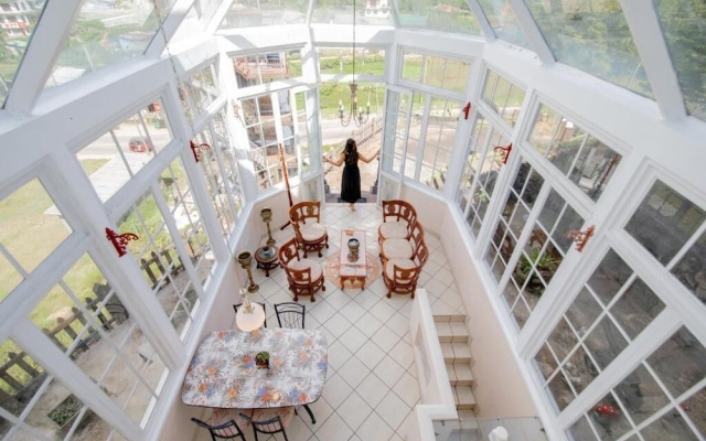 Ard Lui Residence