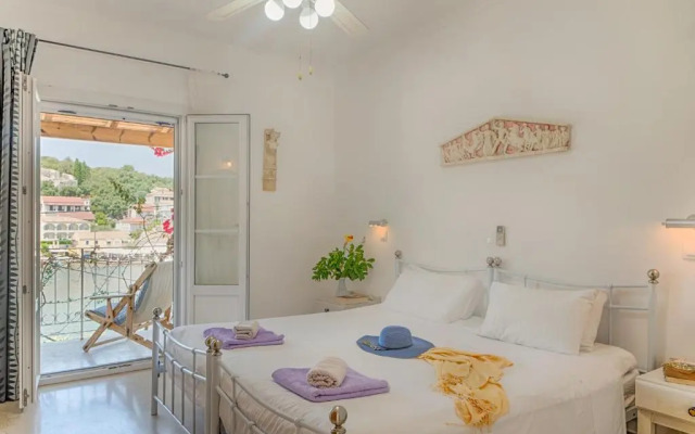 MANESSIS Apartments Kassiopi Bay Corfu