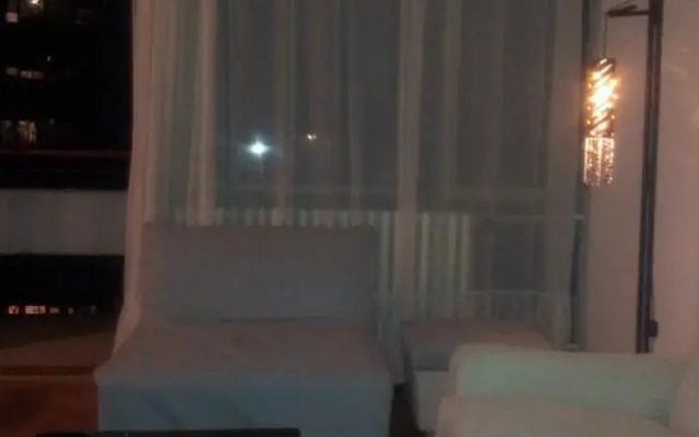 Apartment 017