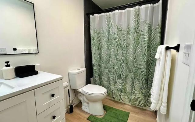 Charming 2BR in Columbia Walkable Pet-friendly