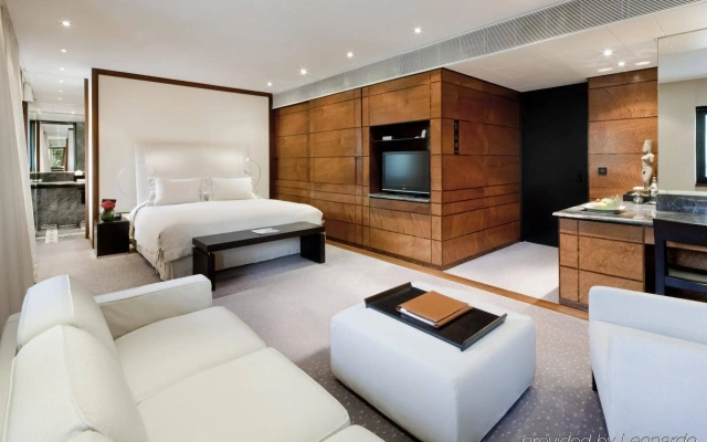 COMO The Halkin