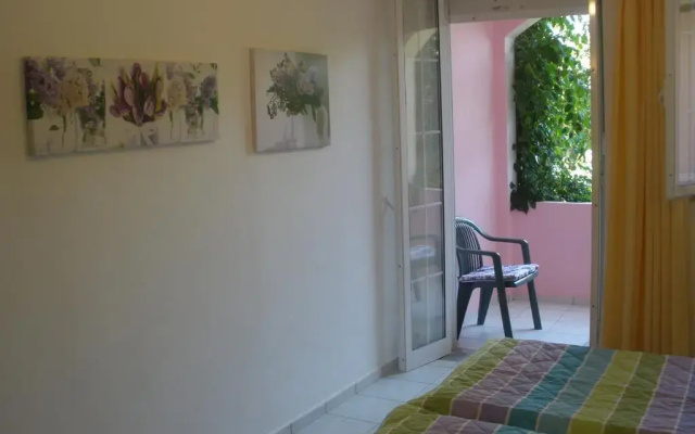 Livadi Apartments