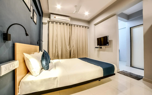 SilverKey Executive Stays 61106 Bhumi World