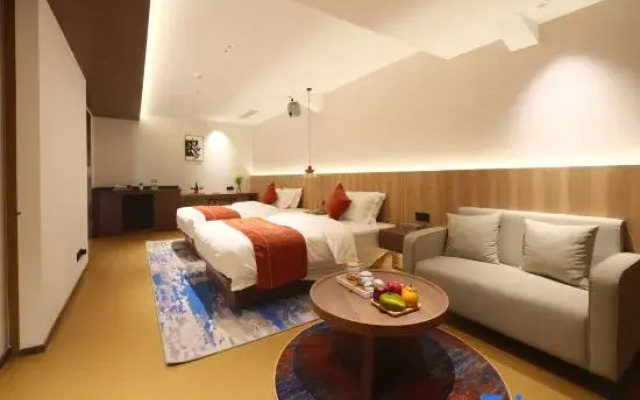 Yue Hotel