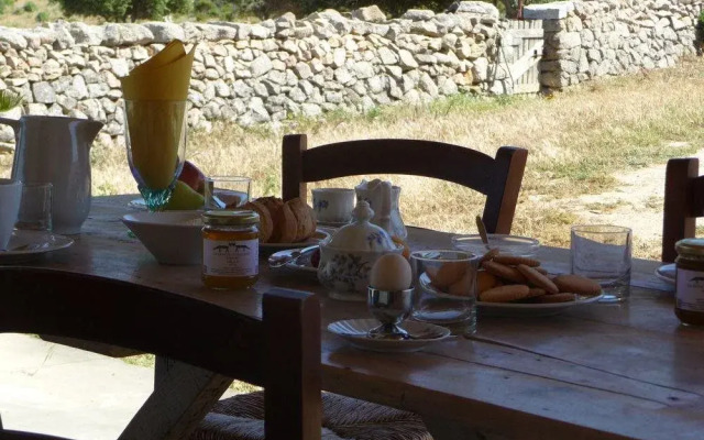 Agriturismo La Tana Di Lu Maccioni