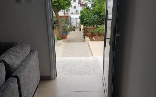 EPISTIMI 3 Bedroom Holiday House