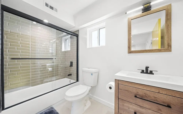 Downtown LA Stylish Bedrooms