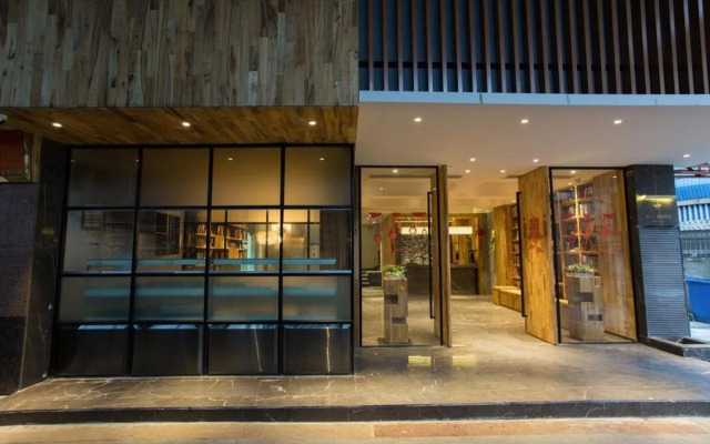 YAT House
