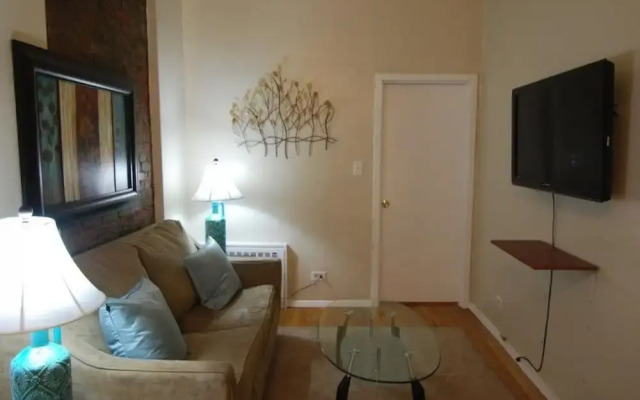 Beautiful 1 Bedroom Monthly Apartment