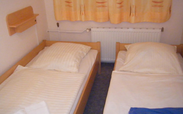DJH Jugendherberge Dresden - Jugendgastehaus