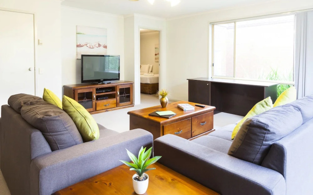 Waverley Corporate Townhouses