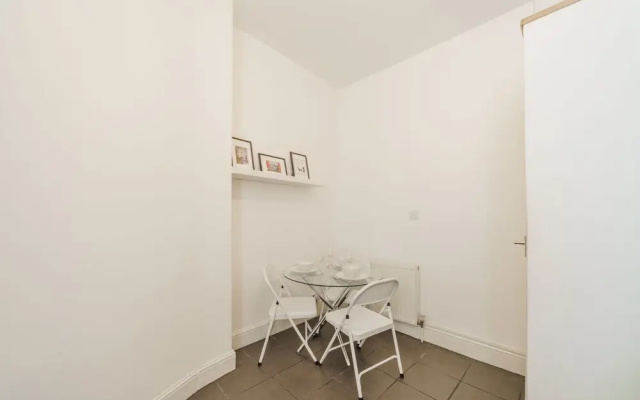 Large Studio Soho & Charing Cross Road