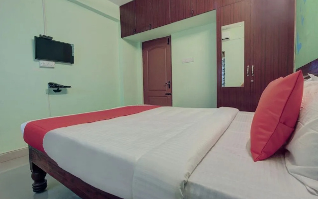 OYO 24540 Veera Amohaa Service Apartments