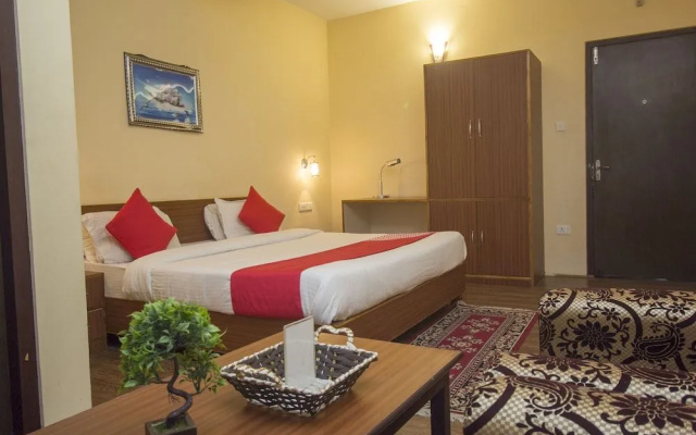 OYO 24858 The Hotel Kizomla