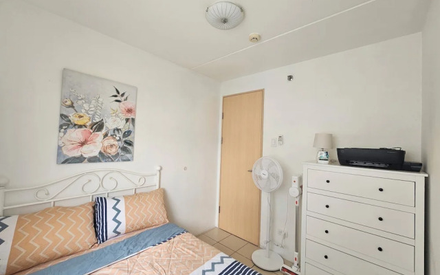 Cozy 3-bedroom Condo in Urban Deca Homes Ortigas Extension, Pasig