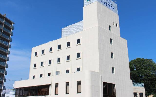Hotel LiVEMAX Utsunomiya Уцуномия вид на фасад