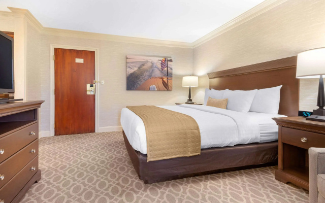The Inn at Gran View Ogdensburg, an Ascend Collection Hotel