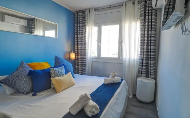 Chic Sea View Apartment