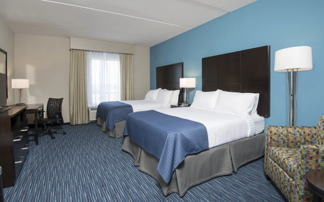 Holiday Inn Indianapolis Airport by IHG