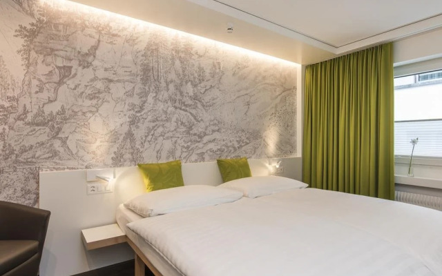 Hotel Weiss Kreuz