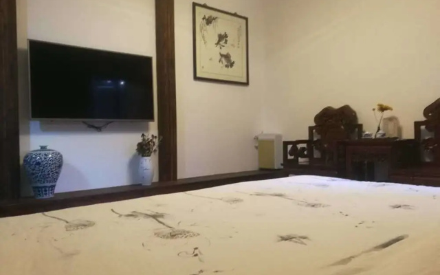 Yangzhou Manzhu Inn