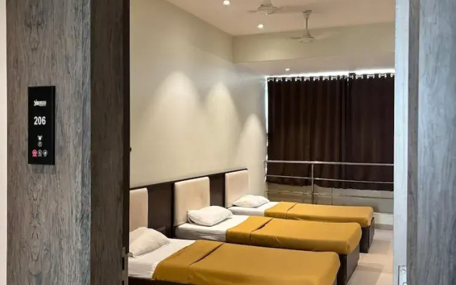Vishram Executive Rooms