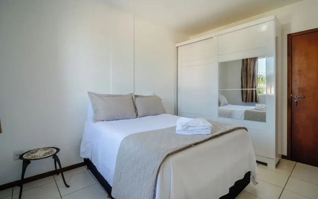 Apartment With Balcony in Lagoa Pir0014