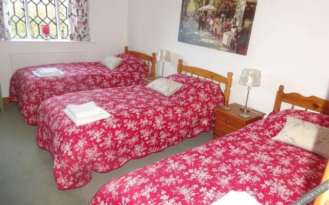 Strawberry Cottage B&B
