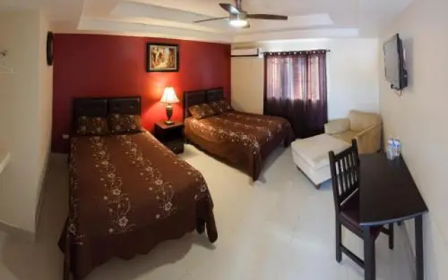 La Huerta Hotel