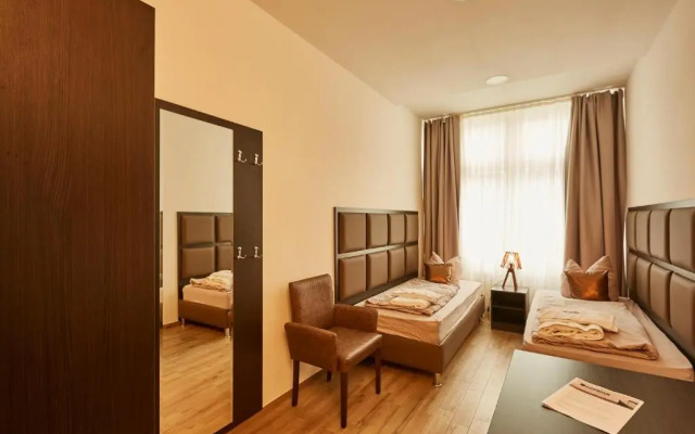 Harbour Apartments