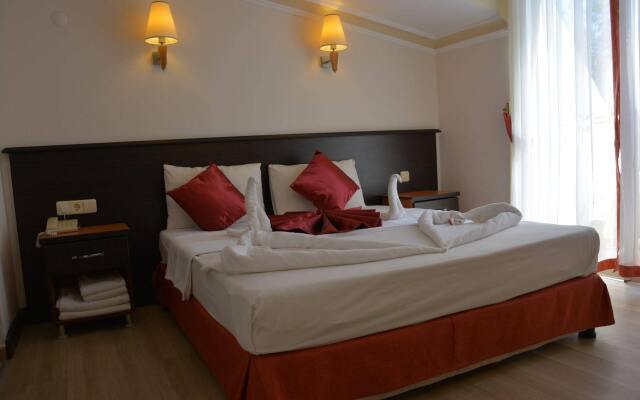 Yavuzhan Hotel Турция, Сиде - 1 отзыв об отеле, цены и фото номеров - забронировать отель Yavuzhan Hotel онлайн вид на фасад