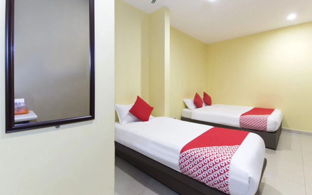 Hotel Raja Bot