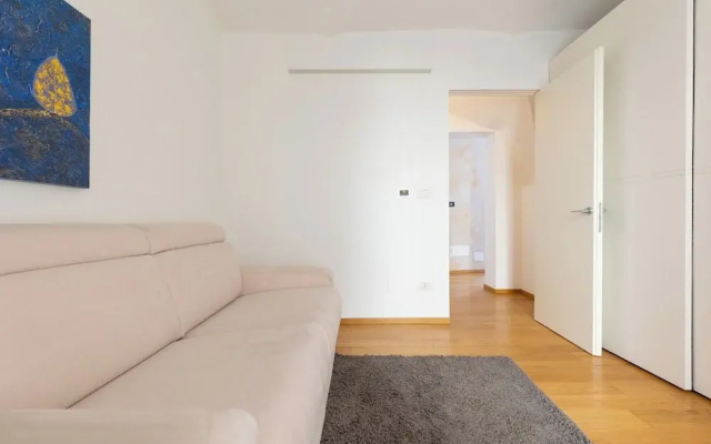 Santo Stefano Elegant Apartment