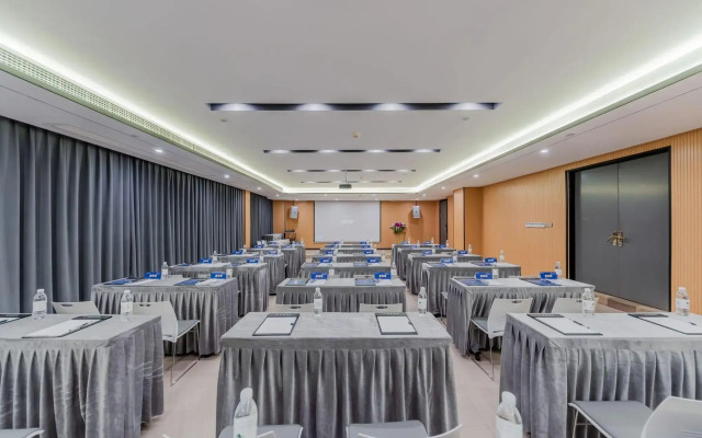 Home Inn West Lake Wushan Plaza Hefang Street
