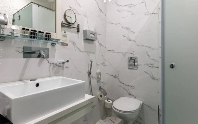 Hotel 99 on Noviy Arbat