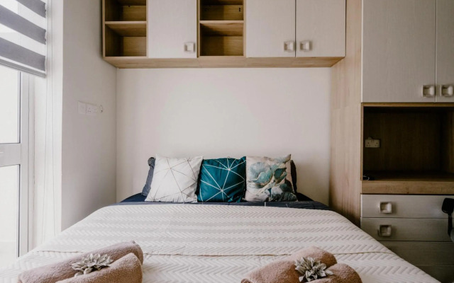 LA88 Bayview Apartment I